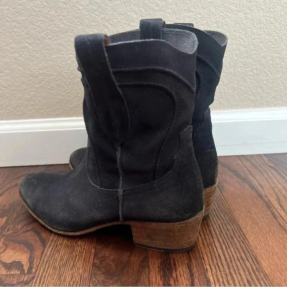 I.N.K. Made in Italy Black Leather Pull On Chelsea Booties Boots 39 Sz US 8-9 - Picture 15 of 16